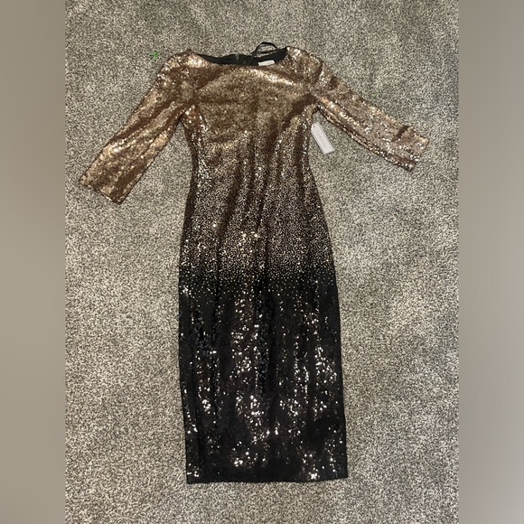 Premier Dresses & Skirts - Premier Armoir Elegant Sequin Dress in Gold and Black